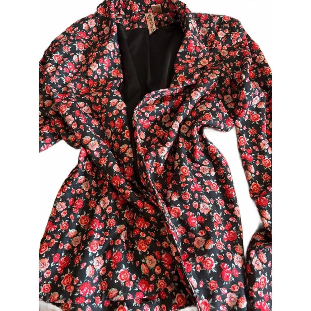 eyeshadow rose-print statement blazer – size large